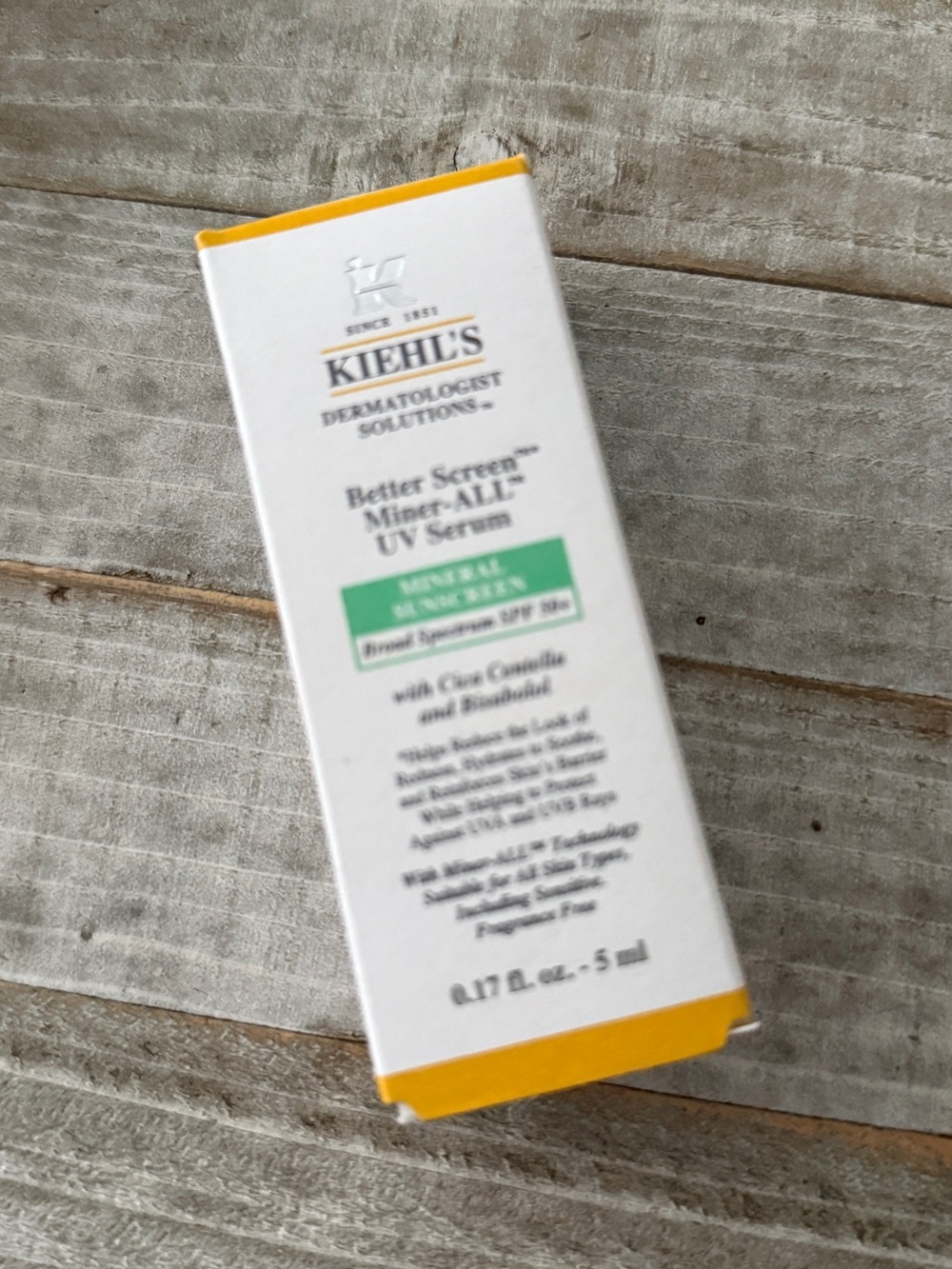 Kiehl's Better Screen Miner-ALL UV Serum — White with Yellow Accents